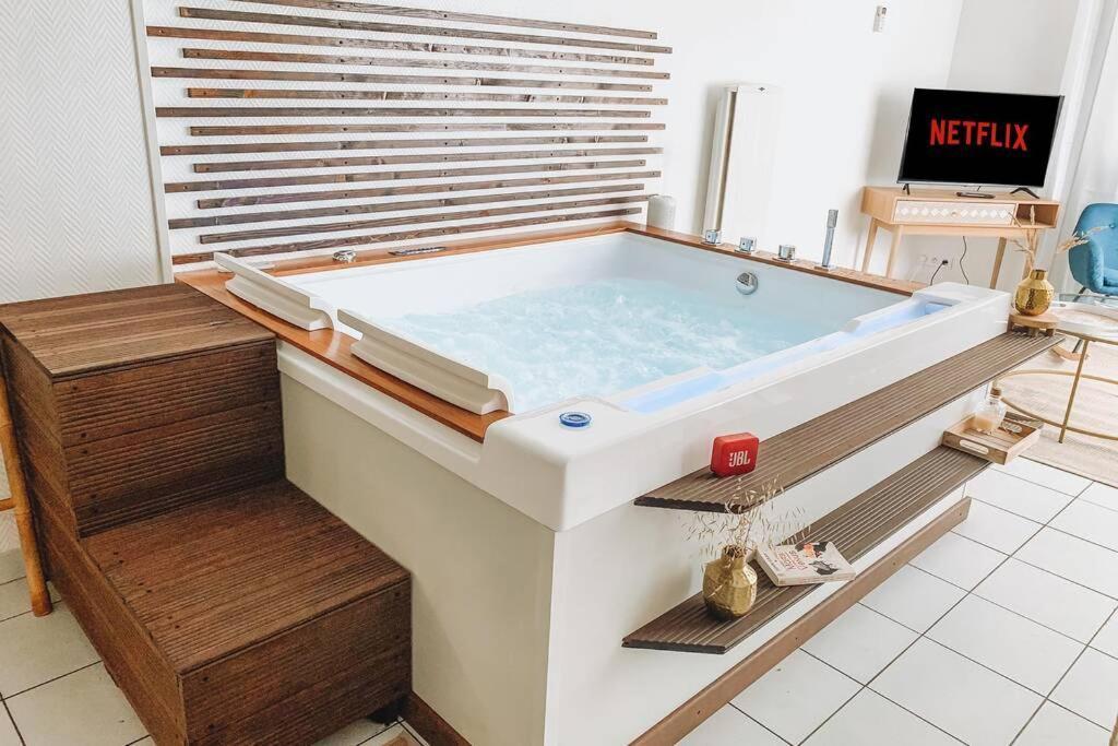 波尔多Nuit D'Exception - Loft Avec Jacuzzi公寓 外观 照片